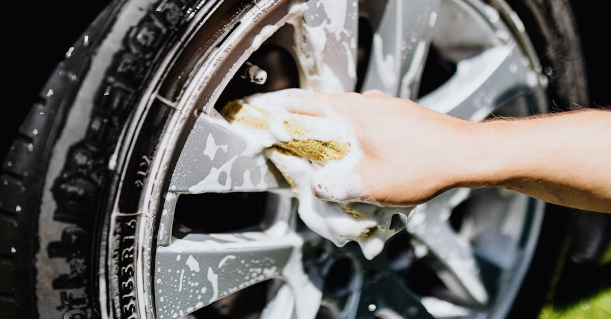 How to Choose the Right Ceramic Coating for Your Vehicle