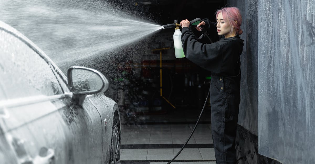 Using Baking Soda for a Fresh-Smelling Vehicle